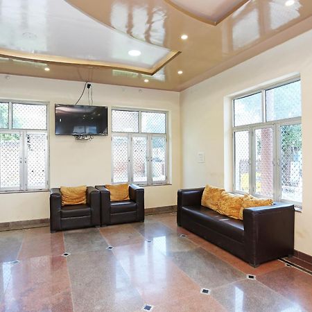 Collection O Sahani Guest House Rāmnagar Екстериор снимка