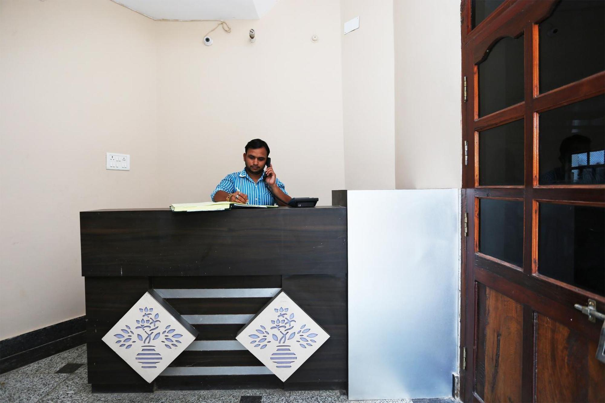 Collection O Sahani Guest House Rāmnagar Екстериор снимка